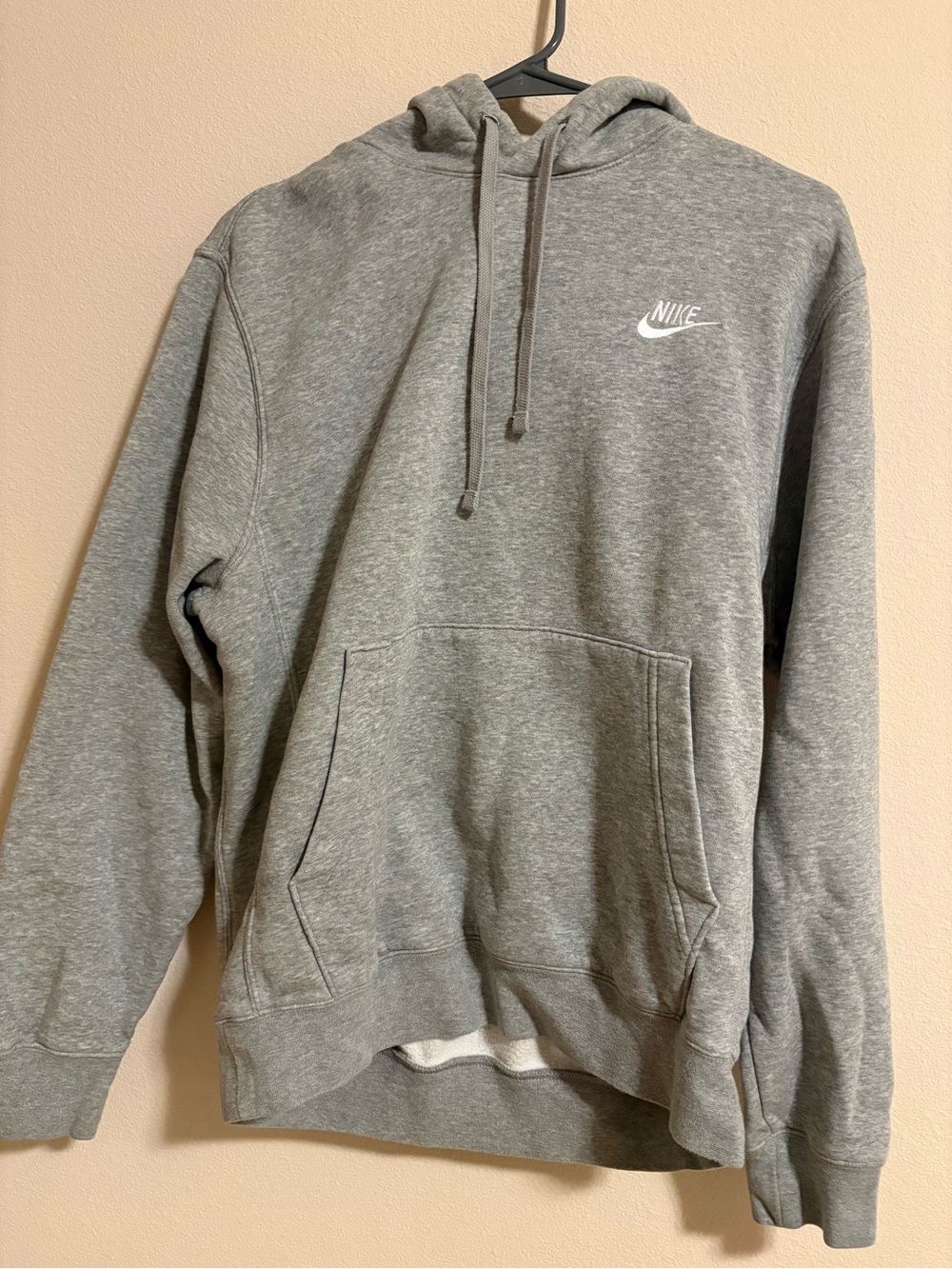 Nike Men's Gray Pullover Hoodie